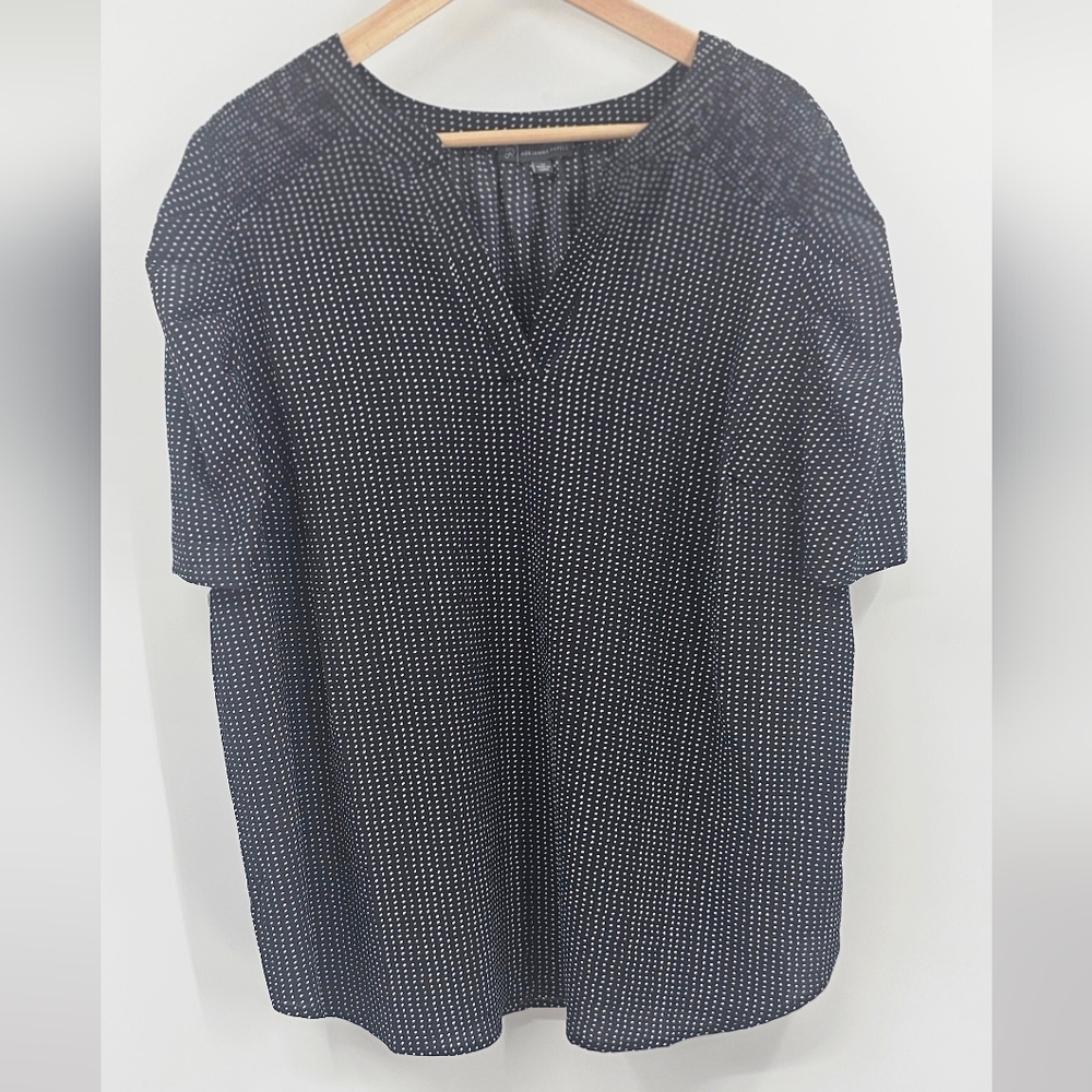Adrianna Papell Black Blouse Size 1X